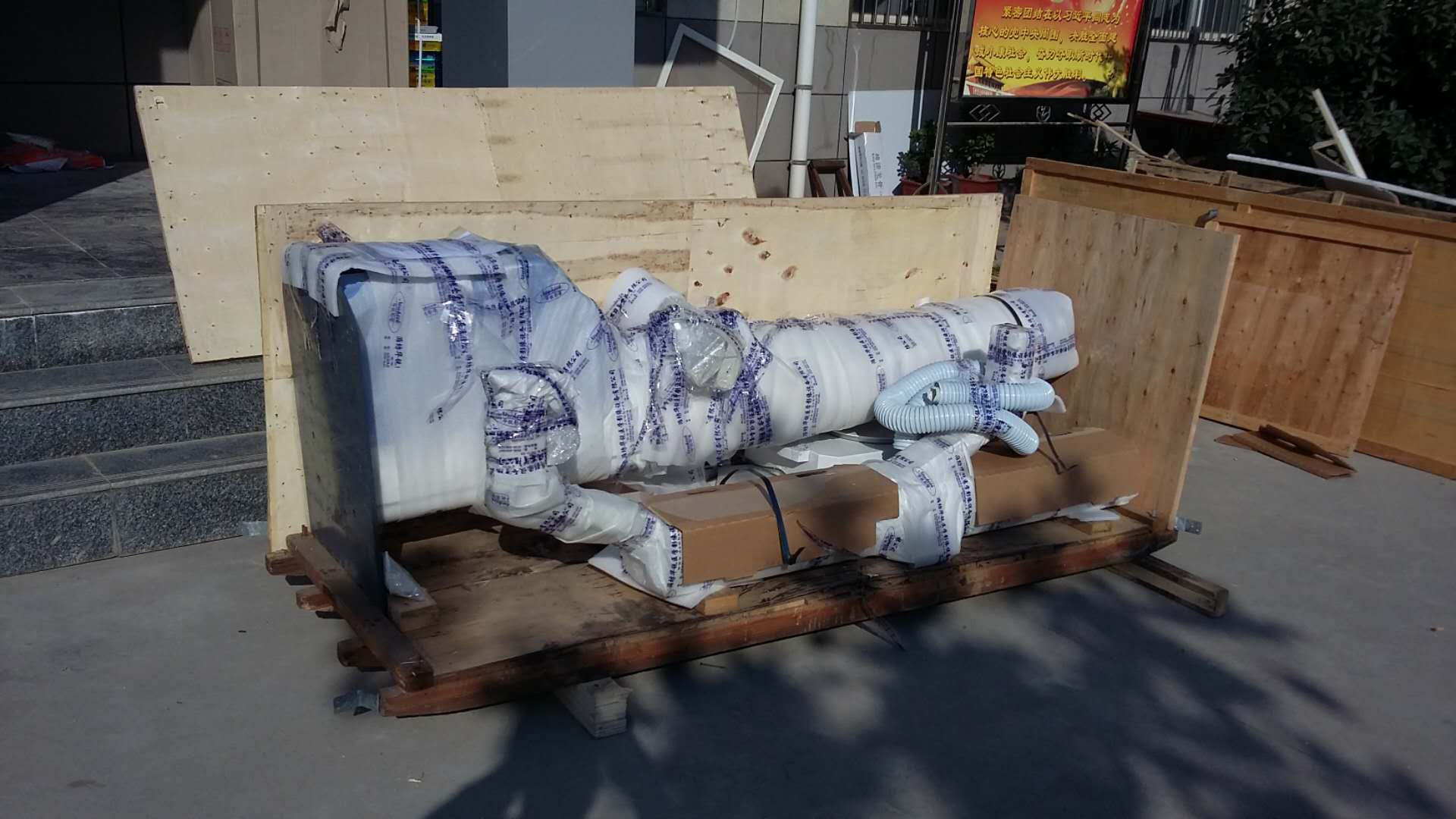 X光机现场安装图片1