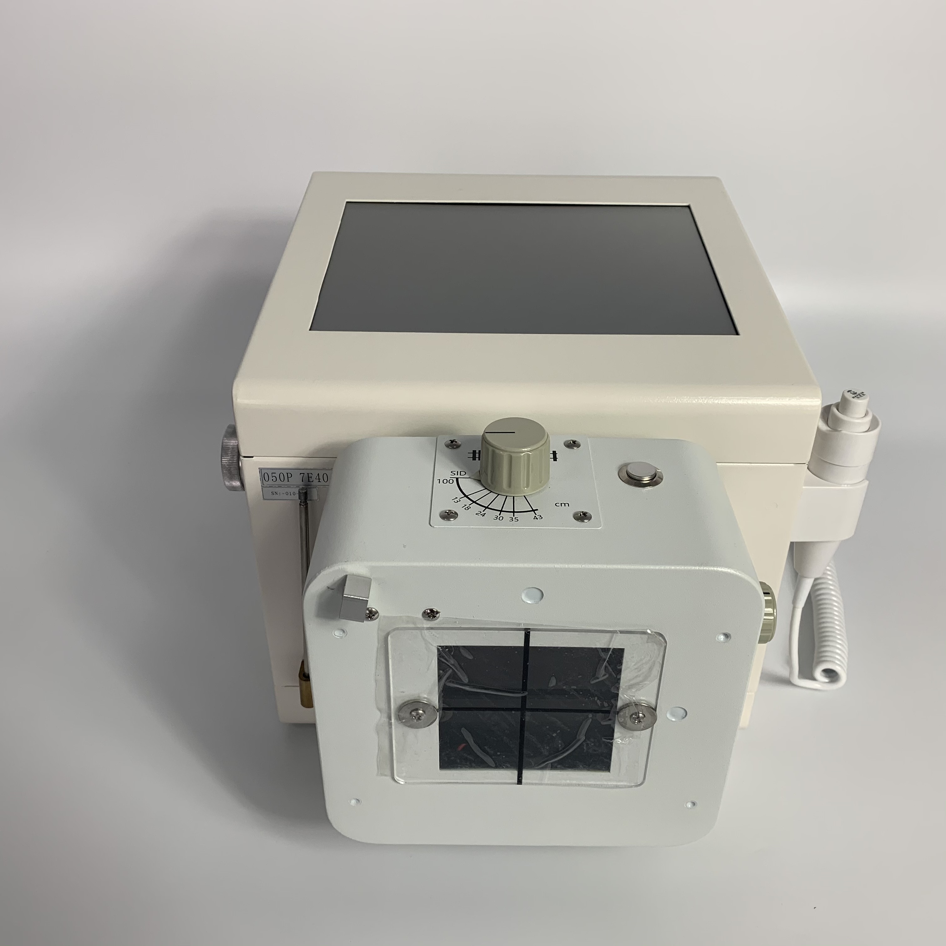 医用X光机DR机器里的大小焦点是什么？