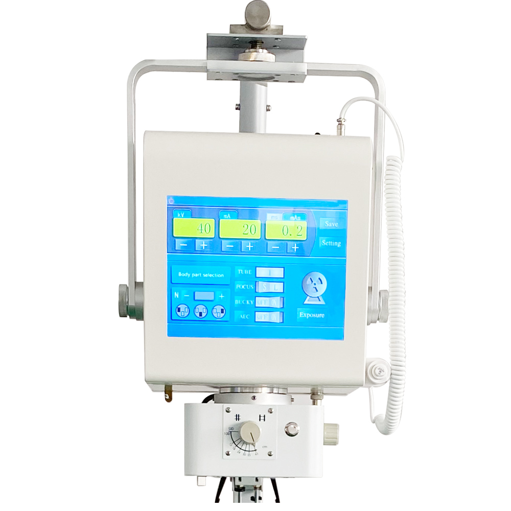 4Kw100mA医用便携式X光机正面图