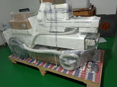 300mA镰刀臂X光机（发货包装图）